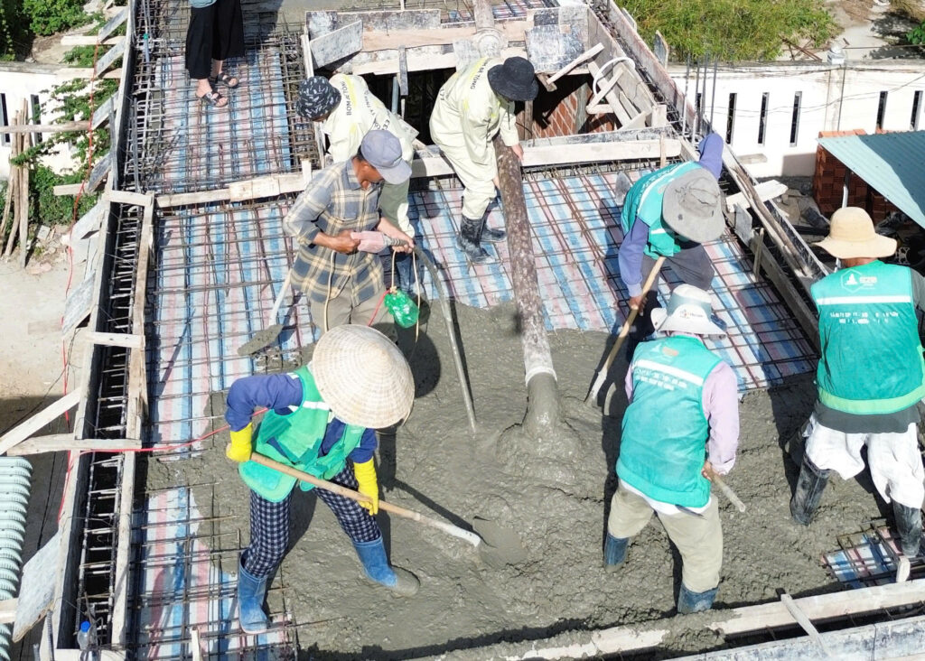 Tiến độ thi công